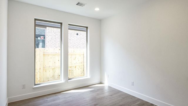 300 Gary Wayne DR, Liberty Hill, TX 78642