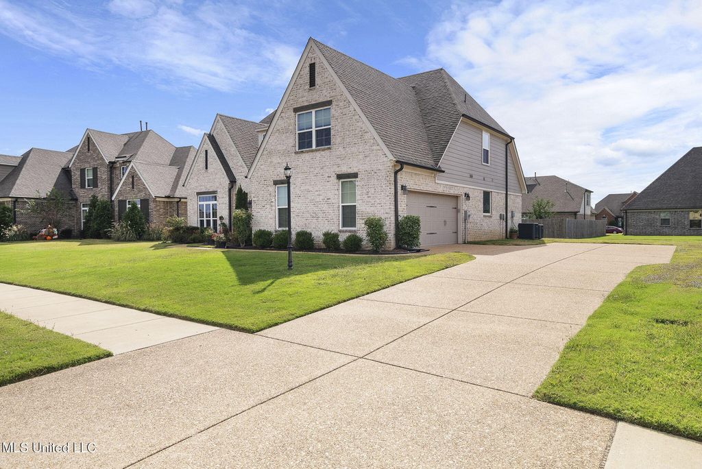 13377 Berkstone Loop, Olive Branch, MS 38654 — photo 4