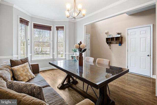 208 CLUBHOUSE CT, Conshohocken, PA 19428