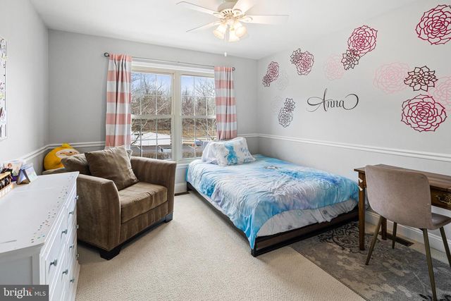 208 CLUBHOUSE CT, Conshohocken, PA 19428