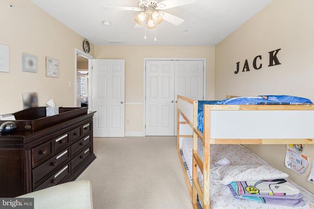 208 CLUBHOUSE CT, Conshohocken, PA 19428