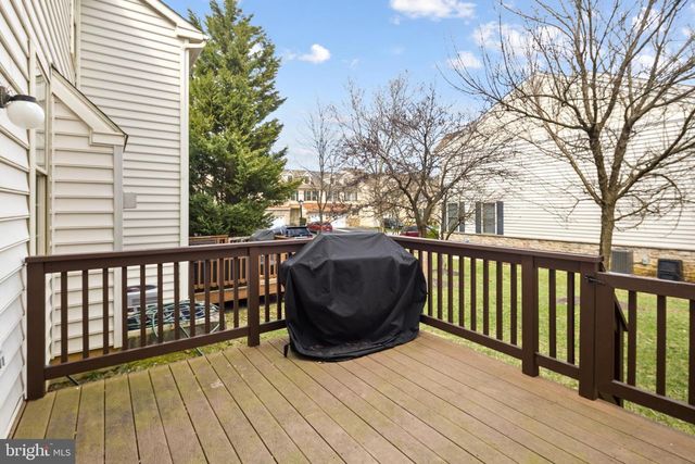 208 CLUBHOUSE CT, Conshohocken, PA 19428