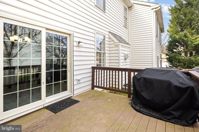 208 CLUBHOUSE CT, Conshohocken, PA 19428