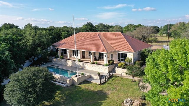 11047 Highview Drive, Belton, TX 76513