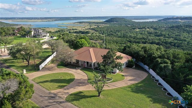 11047 Highview Drive, Belton, TX 76513