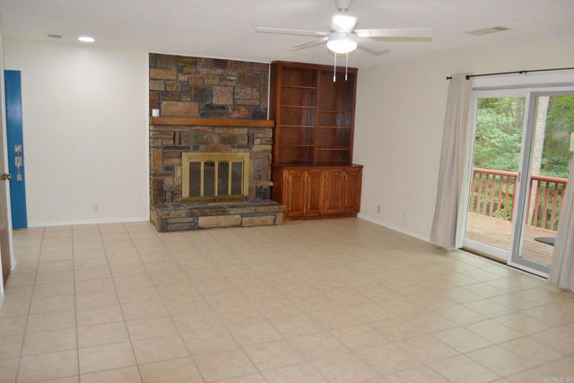 25 Tomisa Lane, Hot Springs Village, AR 71909