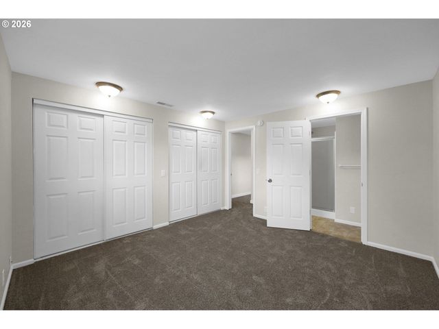 733 54TH St, Springfield, OR 97478