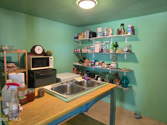 69828 HIGHWAY 60 --, Salome, AZ 85348