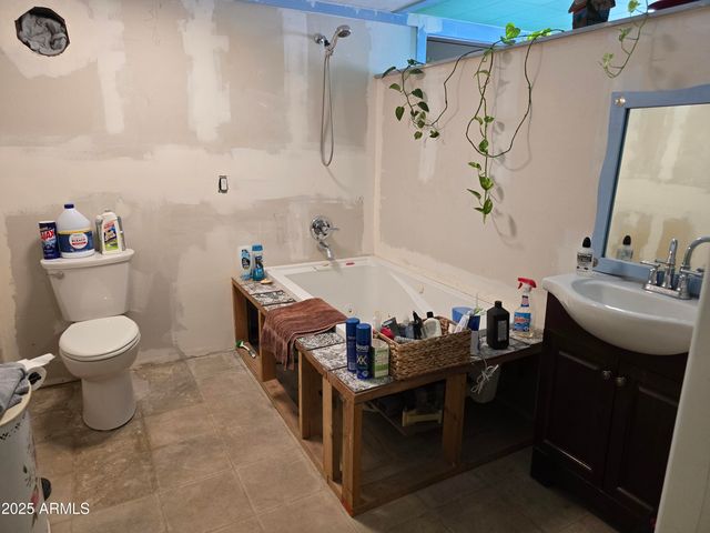 69828 HIGHWAY 60 --, Salome, AZ 85348