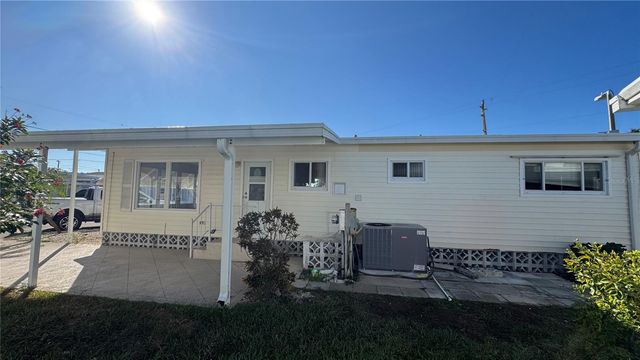 61 5TH AVENUE, Venice, FL 34285