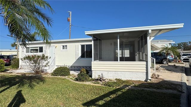 61 5TH AVENUE, Venice, FL 34285