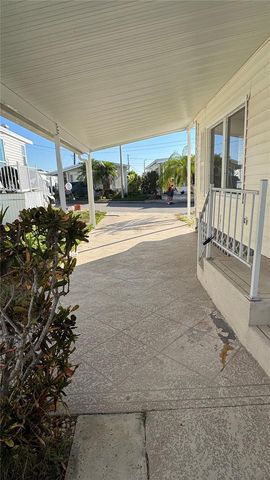 61 5TH AVENUE, Venice, FL 34285