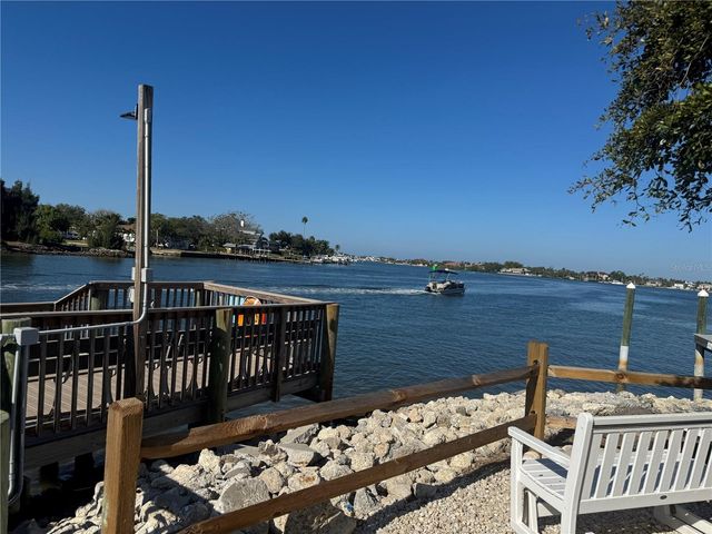 61 5TH AVENUE, Venice, FL 34285