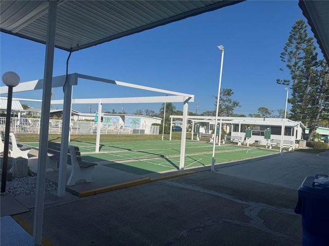 61 5TH AVENUE, Venice, FL 34285