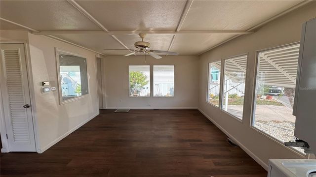 61 5TH AVENUE, Venice, FL 34285