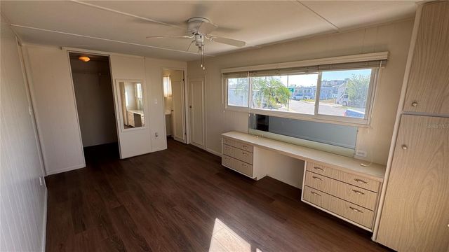 61 5TH AVENUE, Venice, FL 34285