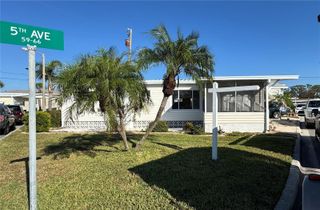 61 5TH AVENUE, Venice, FL 34285