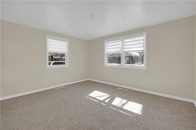 2404 Albert Lee Avenue, Sedalia, MO 65301