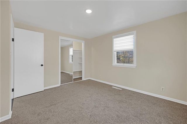 2404 Albert Lee Avenue, Sedalia, MO 65301