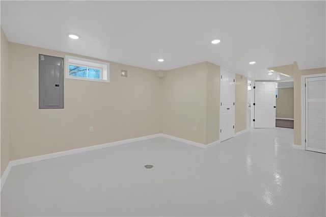 2404 Albert Lee Avenue, Sedalia, MO 65301