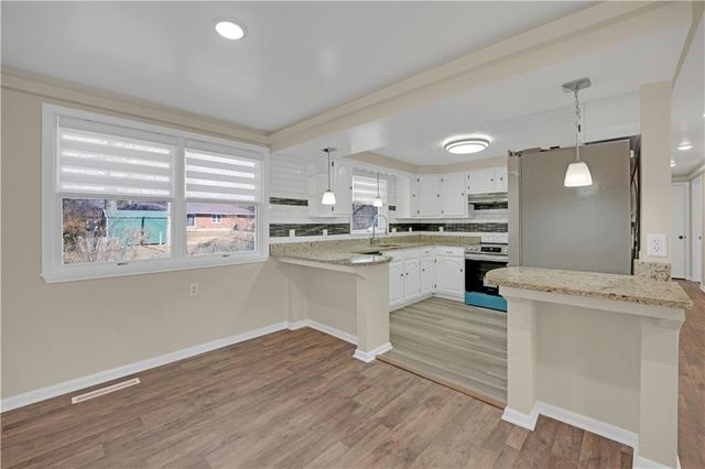 2404 Albert Lee Avenue, Sedalia, MO 65301