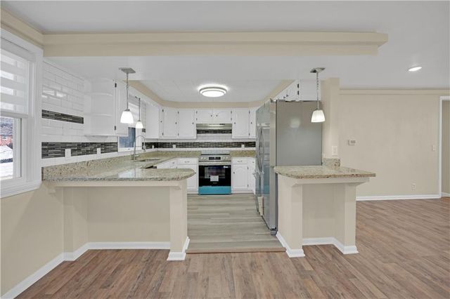 2404 Albert Lee Avenue, Sedalia, MO 65301