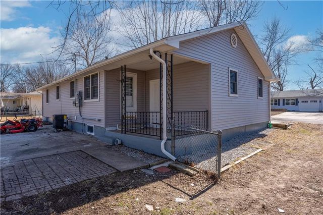 2404 Albert Lee Avenue, Sedalia, MO 65301