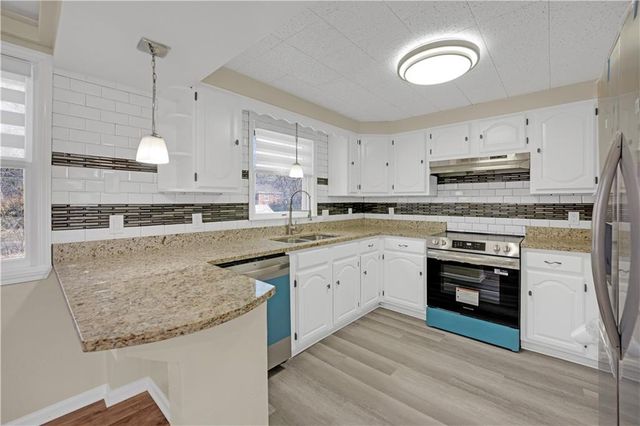 2404 Albert Lee Avenue, Sedalia, MO 65301