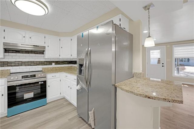 2404 Albert Lee Avenue, Sedalia, MO 65301