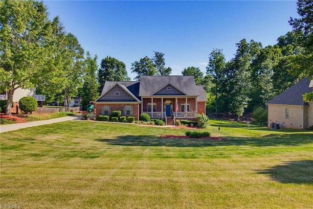 5567 Friendship Glen Drive, Browns Summit, NC 27214