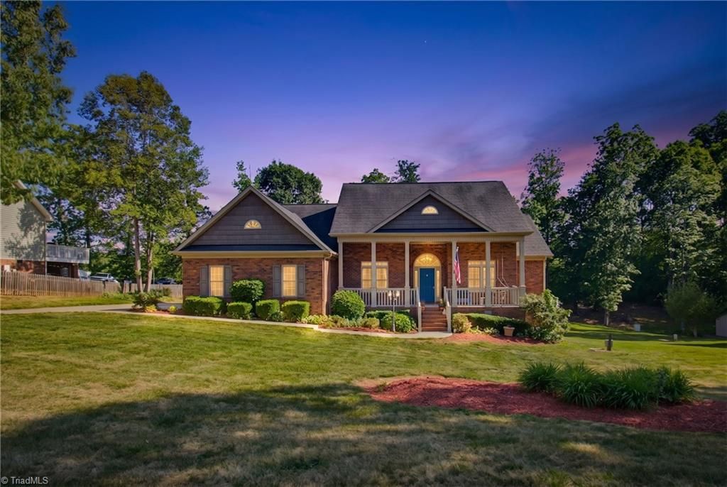 5567 Friendship Glen Drive, Browns Summit, NC 27214
