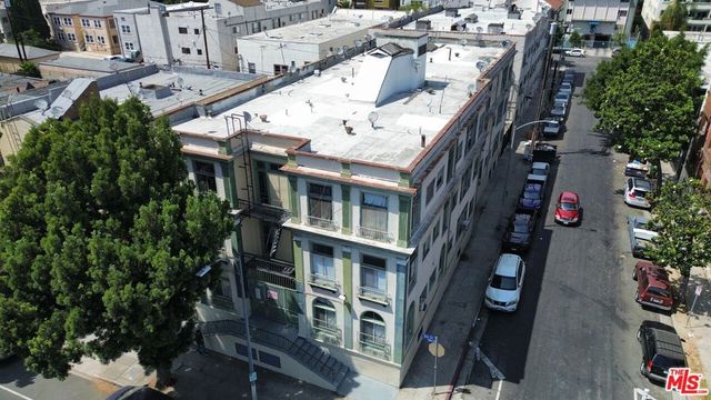 2809 W 8th Street, Los Angeles, CA 90005