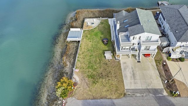 338 56th Ave. N, North Myrtle Beach, SC 29582