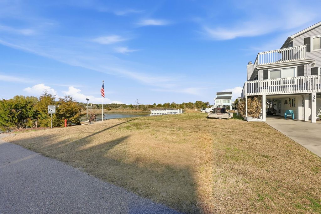 338 56th Ave. N, North Myrtle Beach, SC 29582