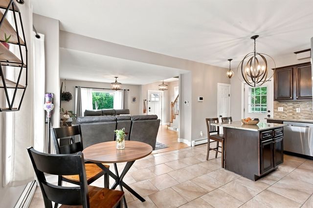 31 Charles, Weymouth, MA 02189