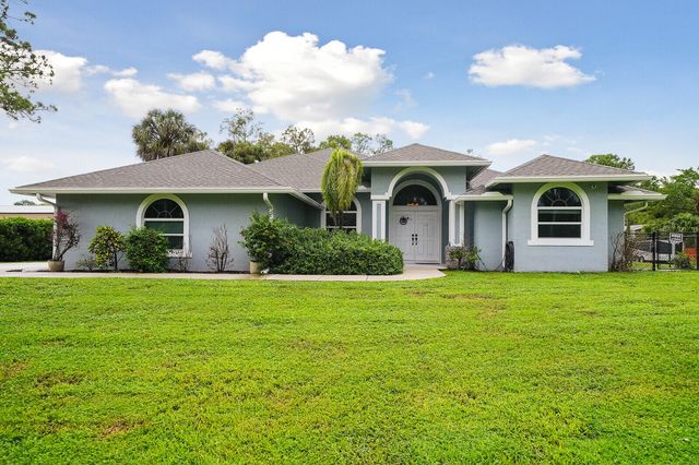 16395 E HIALEAH Drive E, The Acreage, FL 33470