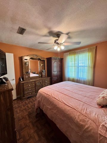 904 Circleview Drive, Dothan, AL 36301