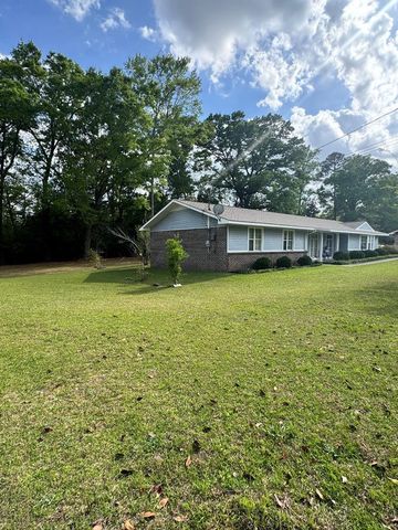 904 Circleview Drive, Dothan, AL 36301