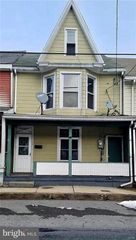 515 N RAILROAD STREET, Tamaqua, PA 18252