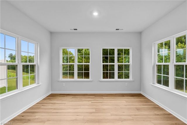 264 Yarrow Drive, Lexington, NC 27295