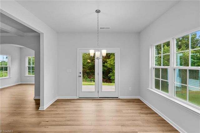 264 Yarrow Drive, Lexington, NC 27295