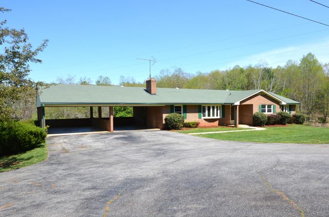 2335 Pleasant Hill RD, Ferrum, VA 24088