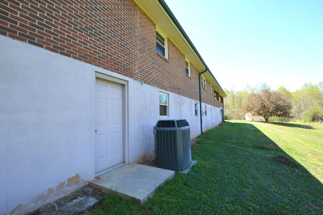 2335 Pleasant Hill RD, Ferrum, VA 24088