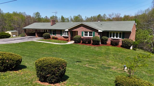 2335 Pleasant Hill RD, Ferrum, VA 24088