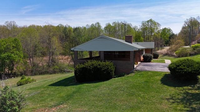 2335 Pleasant Hill RD, Ferrum, VA 24088