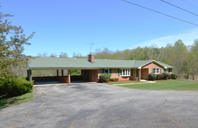 2335 Pleasant Hill RD, Ferrum, VA 24088