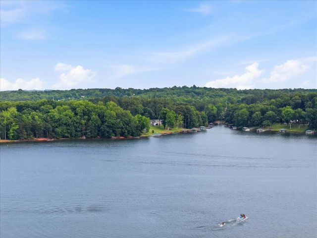 1690 Foster Road, Inman, SC 29349