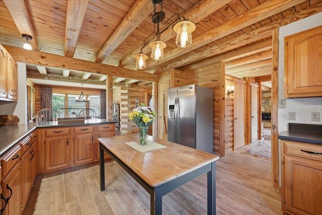 1690 Foster Road, Inman, SC 29349