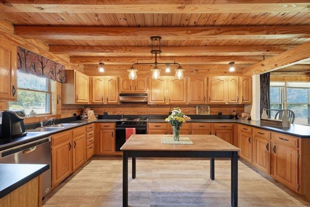 1690 Foster Road, Inman, SC 29349
