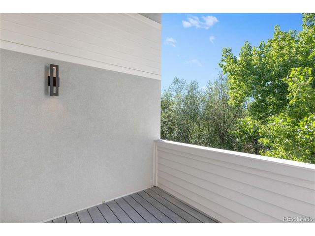 1308 SNOWBERRY Ln 104, Louisville, CO 80027